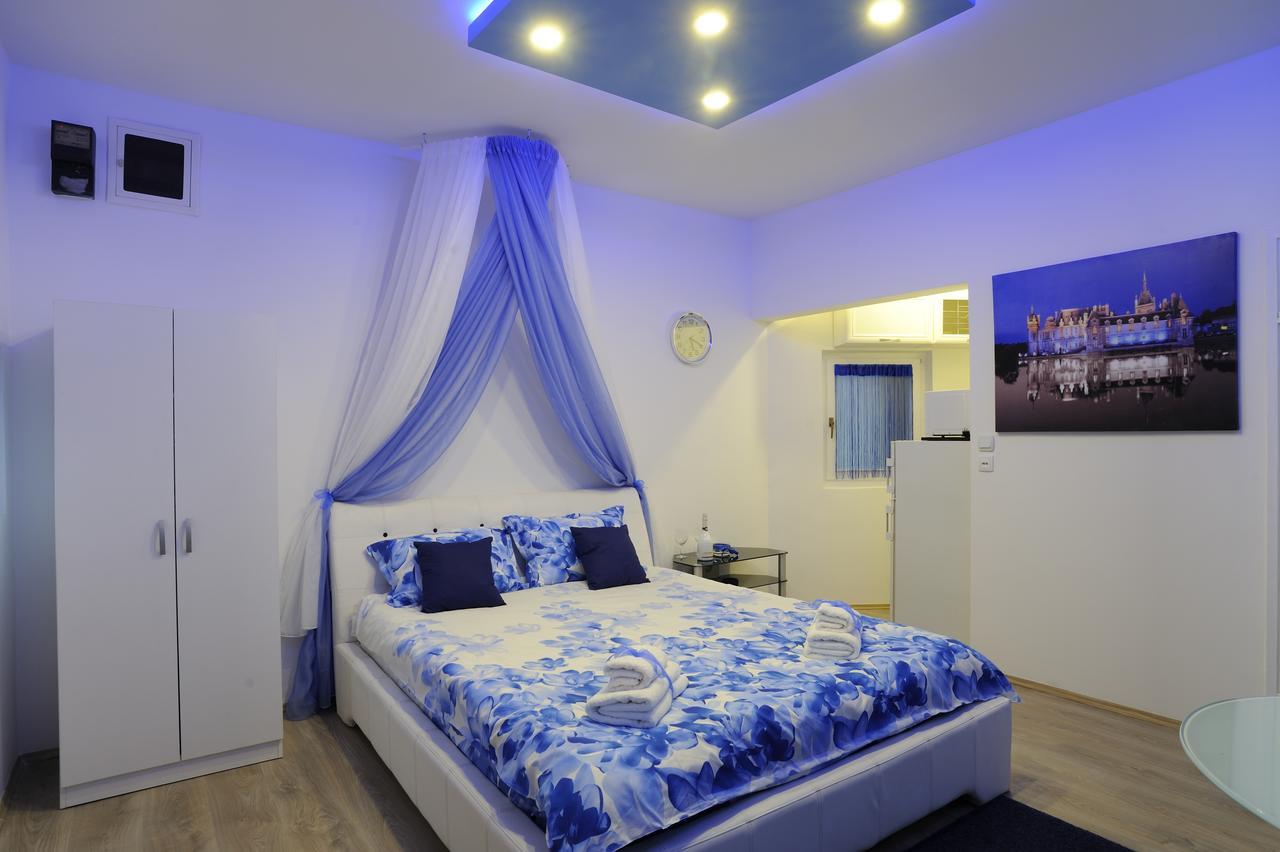 Apartment Rinaldi Lux Βελιγράδι Εξωτερικό φωτογραφία