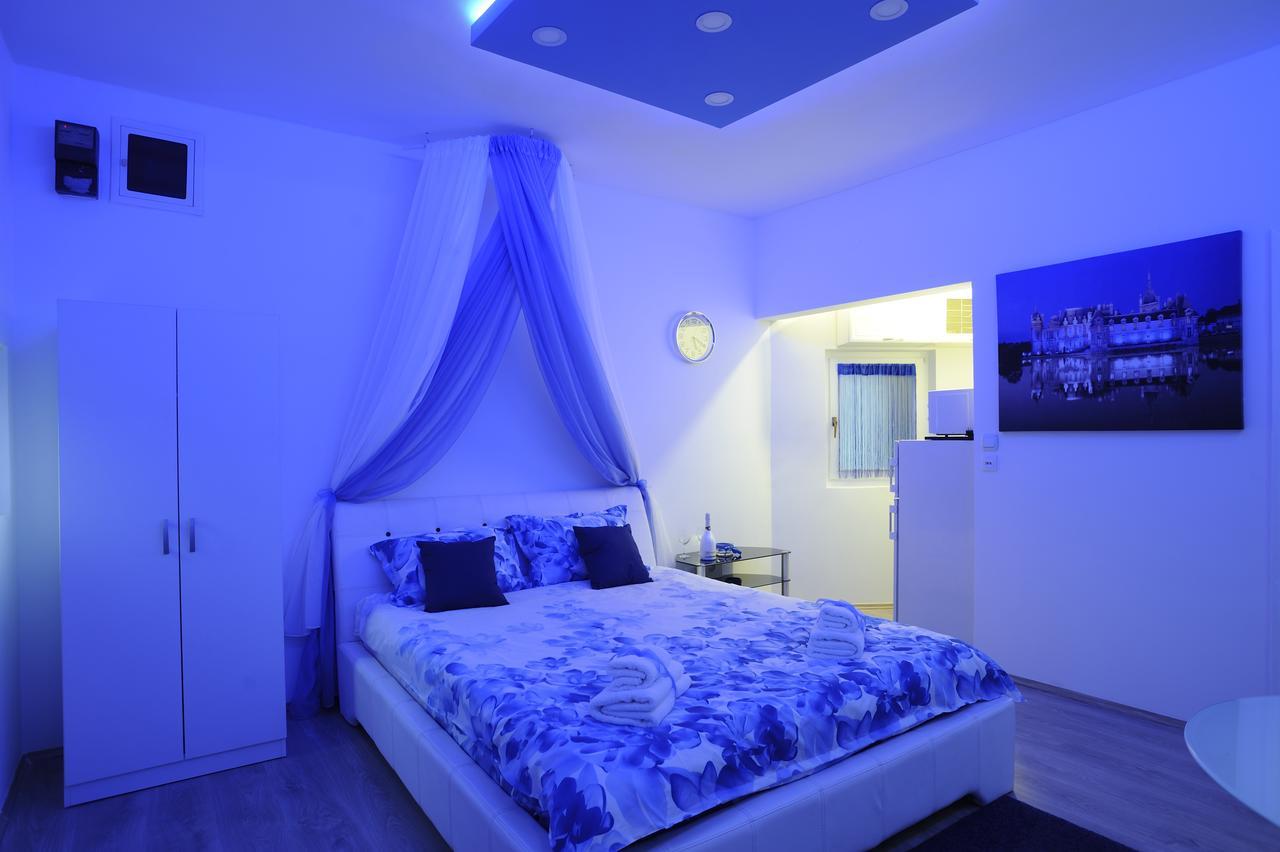 Apartment Rinaldi Lux Βελιγράδι Εξωτερικό φωτογραφία